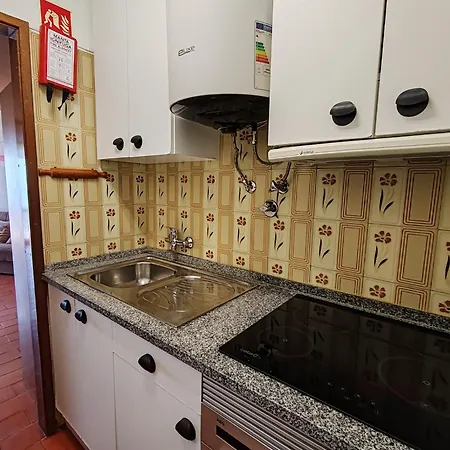 10b Invicta - Casas & Papeis * Armação de Pêra