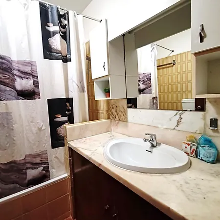 10b Invicta - Casas & Papeis Armação de Pêra