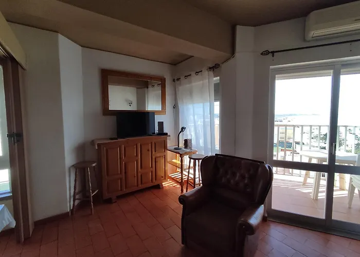 아파트 10b Invicta - Casas & Papeis