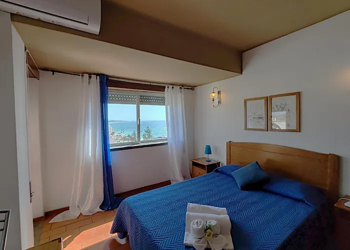 아파트 10b Invicta - Casas & Papeis Armação de Pêra