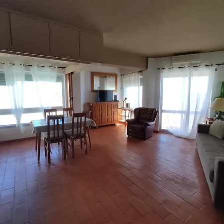 10b Invicta - Casas & Papeis Διαμέρισμα *